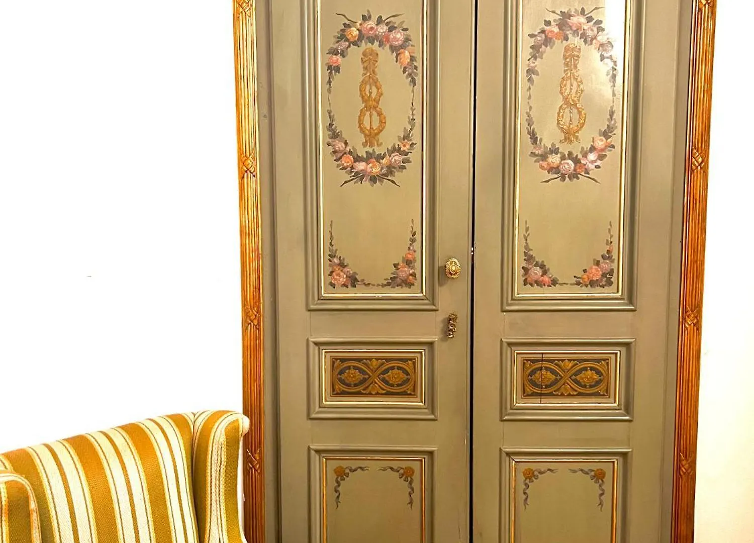 Luxury Liberty Apartment Florence Italy