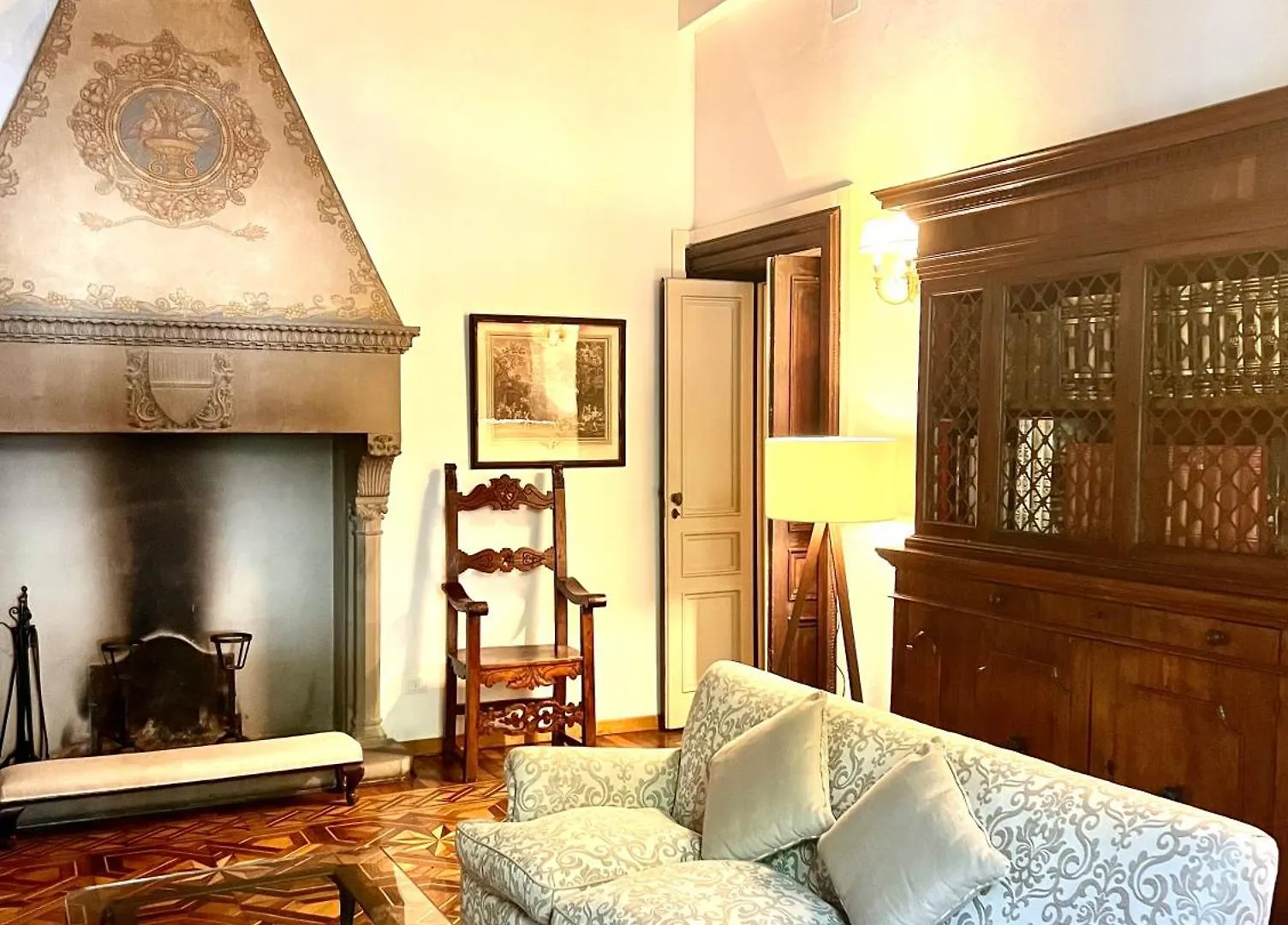 Luxury Liberty Apartment Florence
